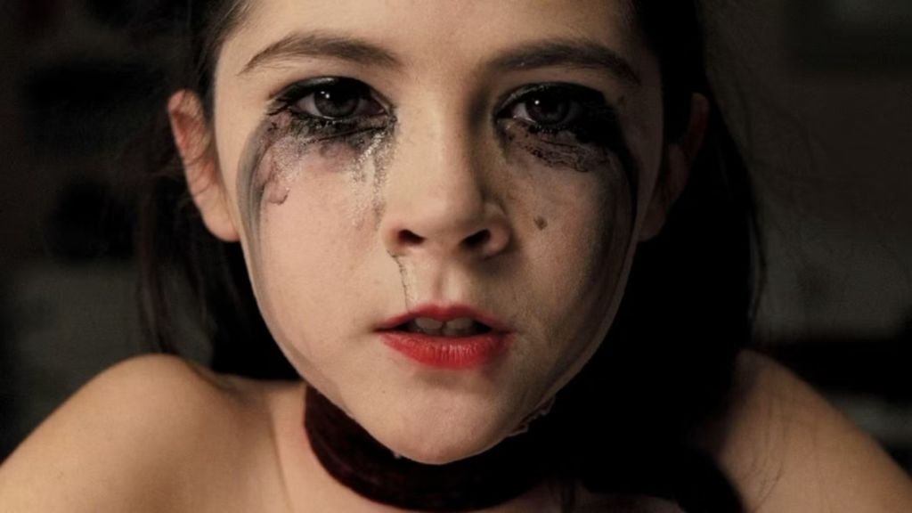 Isabelle Fuhrman as Esther in Orphan