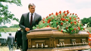 46 Years Ago, The Biggest Cliffhanger In TV History Left 90 Million Viewers Waiting For The Resolution