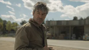 Zack Snyder Stokes DCU Lanterns Backlash With DCEU Green Lantern Post