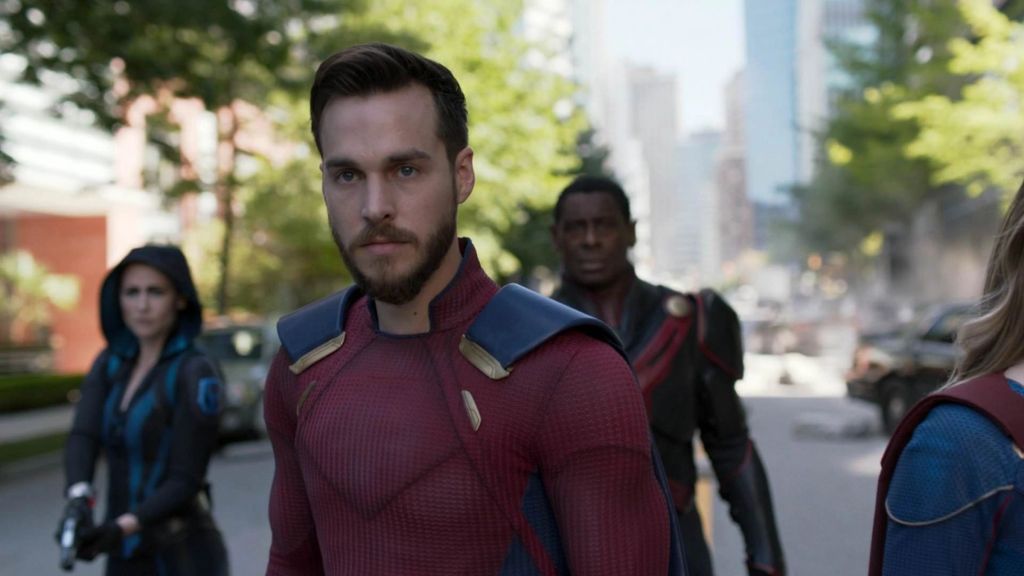 Mon-El in the Arrowverse