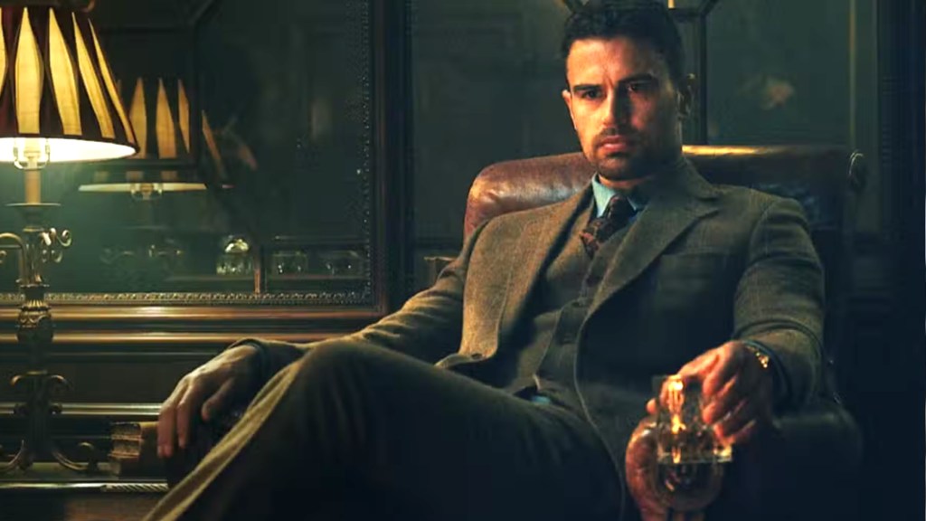 Theo James in The Gentlemen