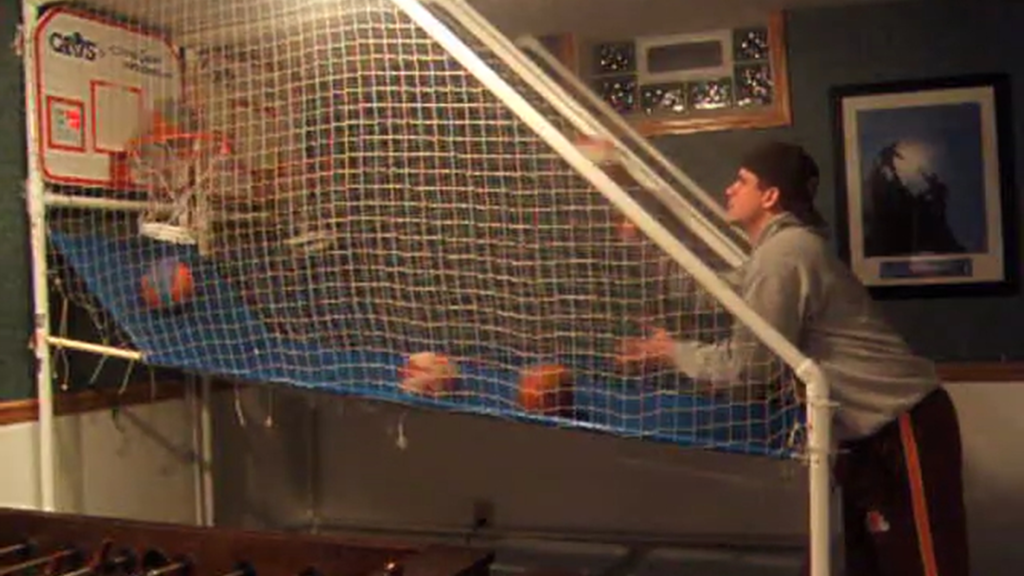 Jay Kletecka playing Pop-a-Shot.