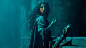 All 65 Episodes of an Addictive Horror Fantasy Show Are About To Leave Netflix