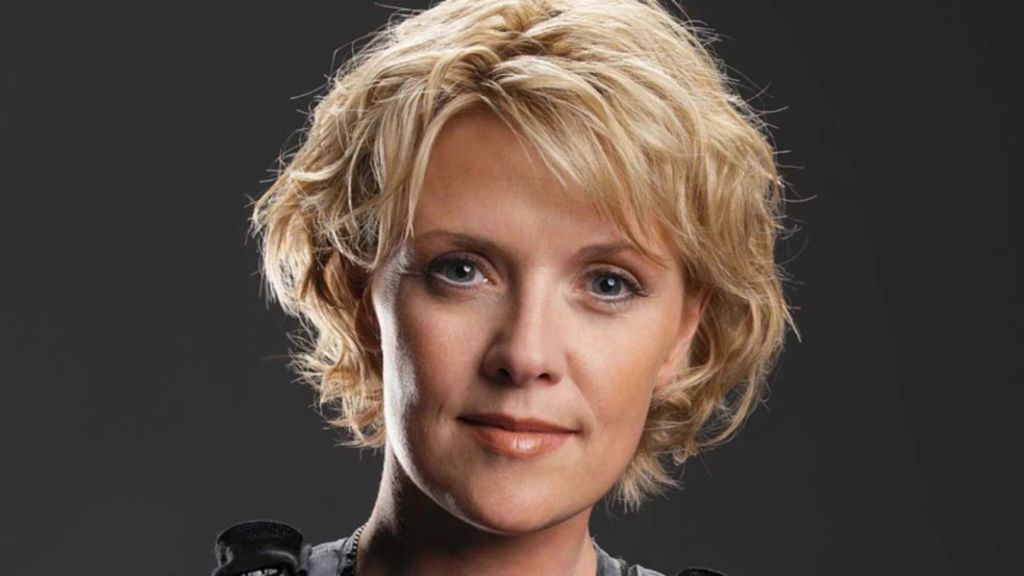 Amanda Tapping as Samantha Carter in Stargate SG-1