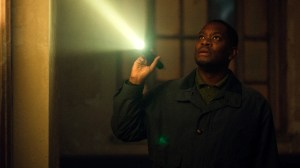 All 6 Episodes of Netflix’s New Crime Drama Premiere in Just Hours (& It’s a Perfect Binge-Watch)