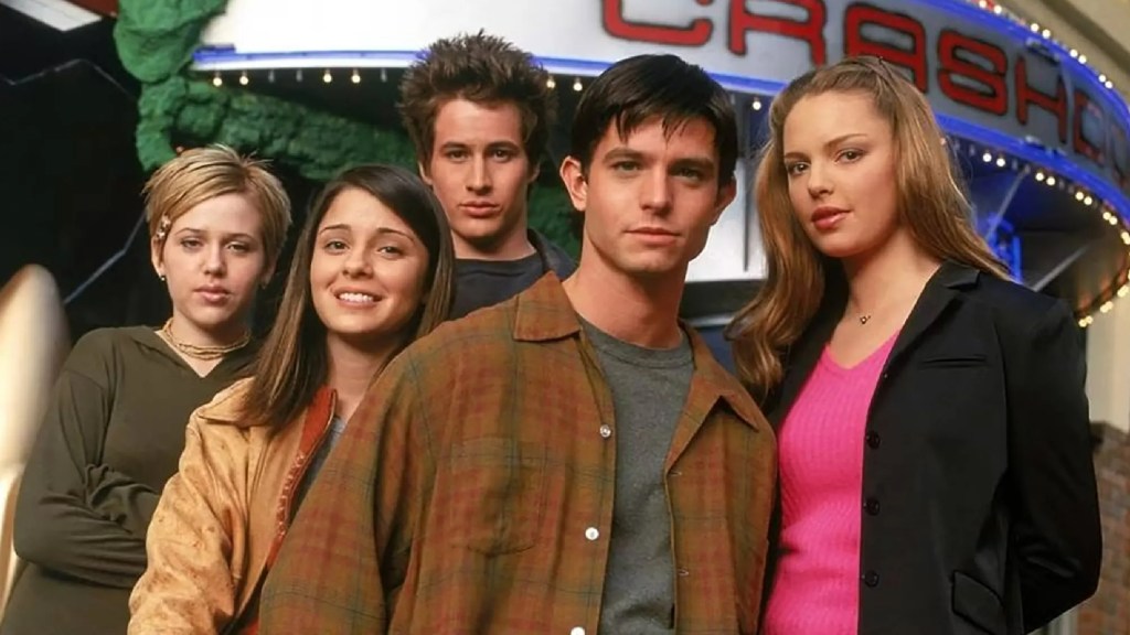 The cast of Roswell