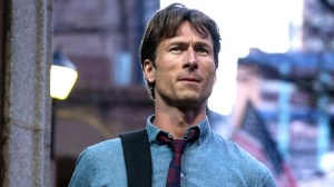 Glen Powell’s Overlooked 2026 Thriller Becomes U.S. Streaming Success After $21M Box Office Disappointment