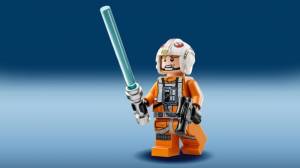 New Guinness World Record For The Largest Collection of LEGO Star Wars Sets Has An Inspiring Origin