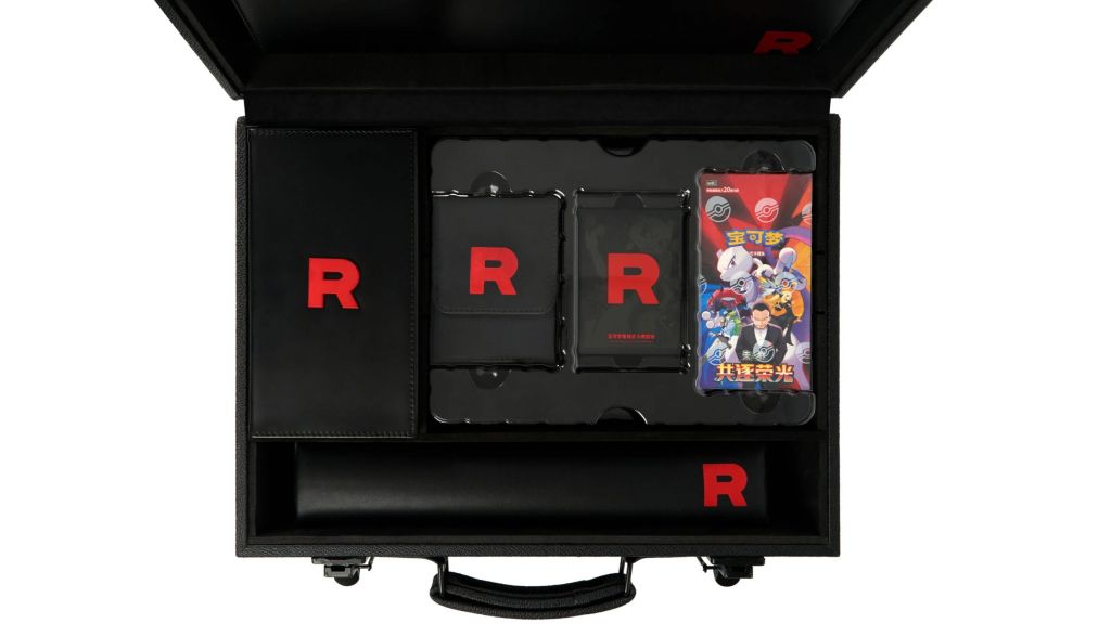Pokemon TCG Team Rocket Gift Box China