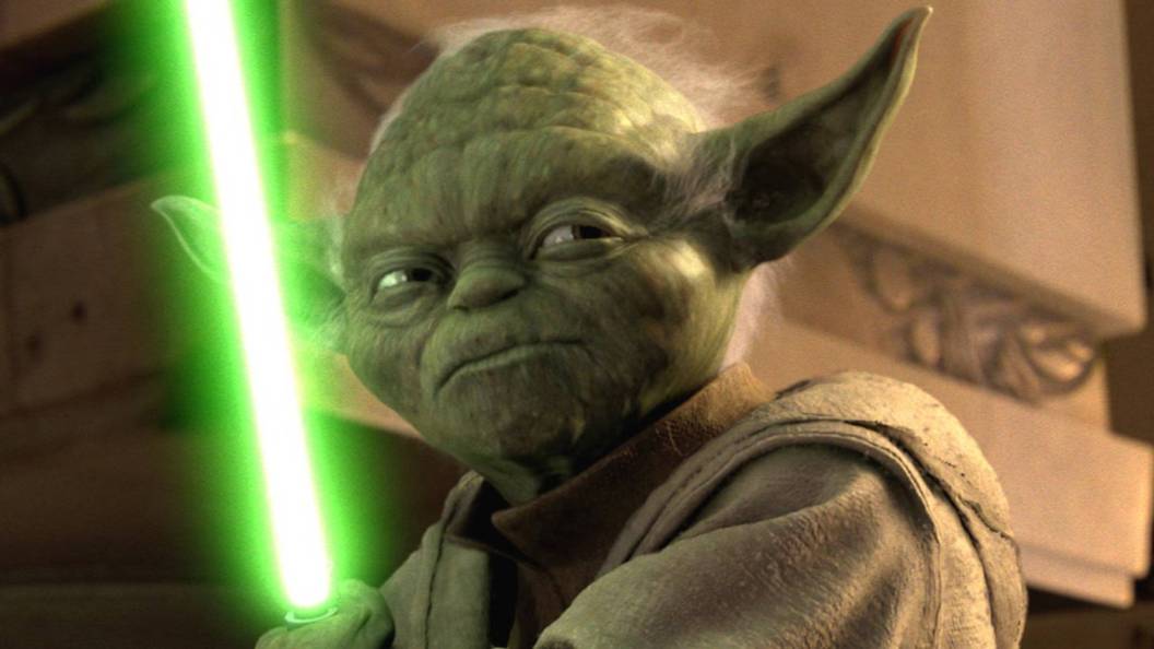 Vintage Star Wars: Episode 1 Promotional Yoda Statue Worth Over $2,000 Still On Display at Local Restaurant 27 Years Later