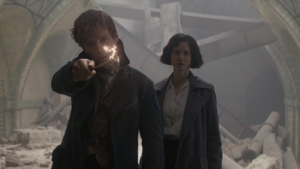 Newt Scamander casting Revelio in Fantastic Beasts and Where to Find Them