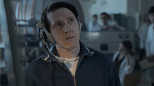 Apple’s New Sci-Fi Series With Near-Perfect RT Score Is a Surprising First (& Begins a New Trend)
