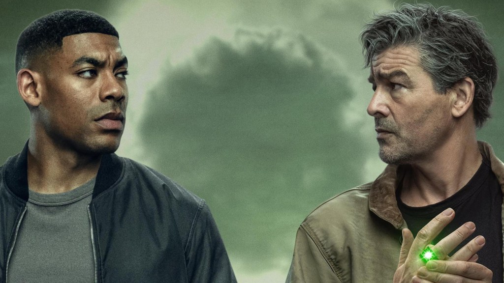 Lanterns Comic-Con Footage Confirms What DCU Citizens Think of Hal Jordan as Green Lantern