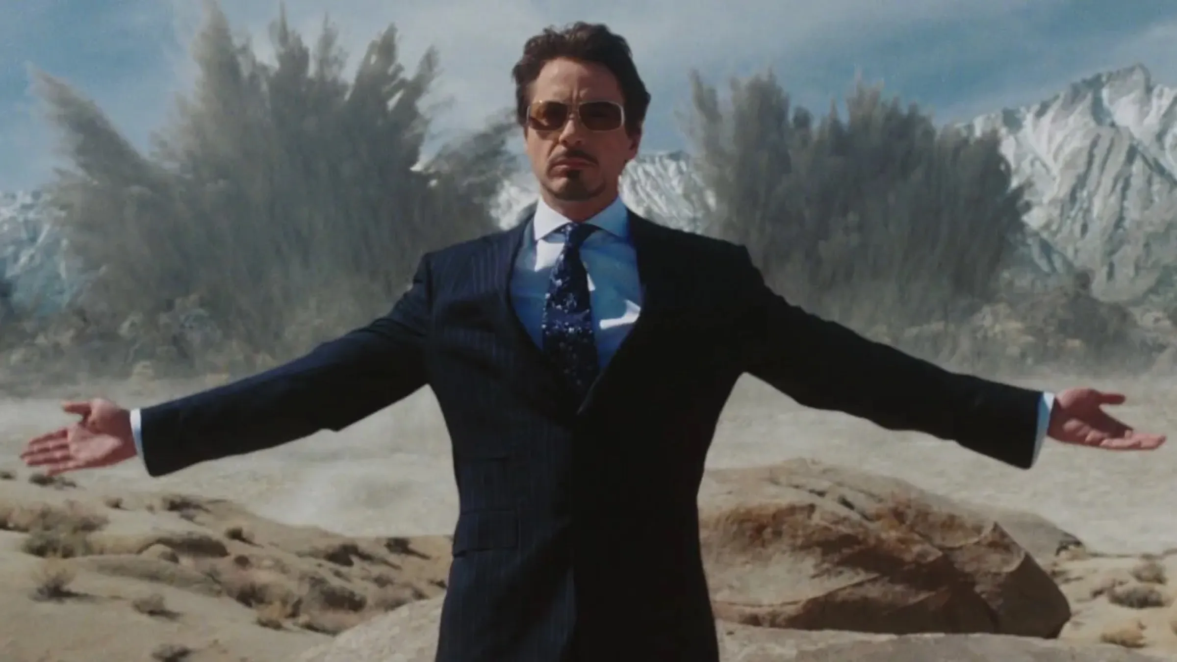 In theaters 18 Years Ago, Superhero Fans Could See Five Different Movies at Once, Including Two Masterpieces