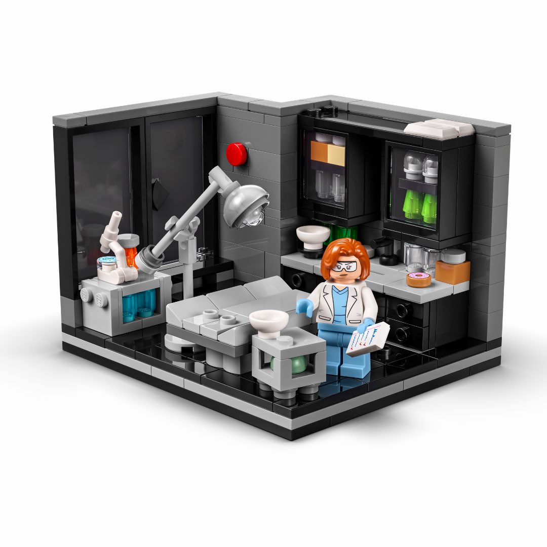 Gillian Anderson Makes Surprise Return as Scully in LEGO Reveal ...