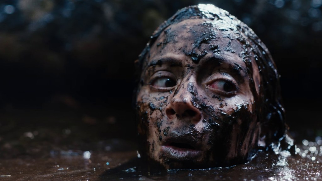 Terrifying Giant Snake Movie Footage Gives Fans What a 2025 Remake Couldn’t – Watch the Beware Boiรบna Trailer