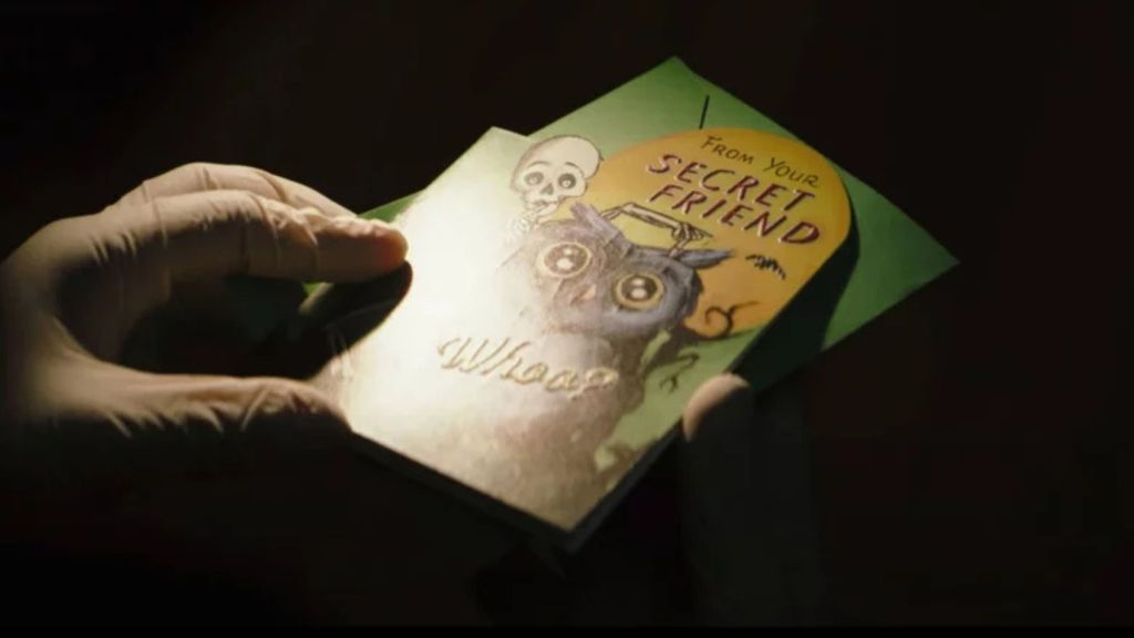 Riddler owl card in The Batman